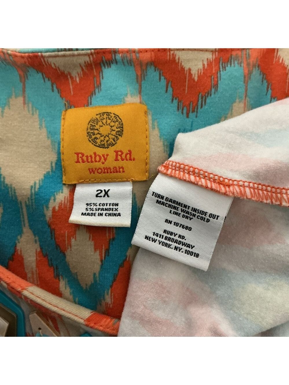 Ruby Rd. Woman Ikat Print Embellished V-Neck 3/4 Sleeve Top – size 2X - Picture 3 of 13